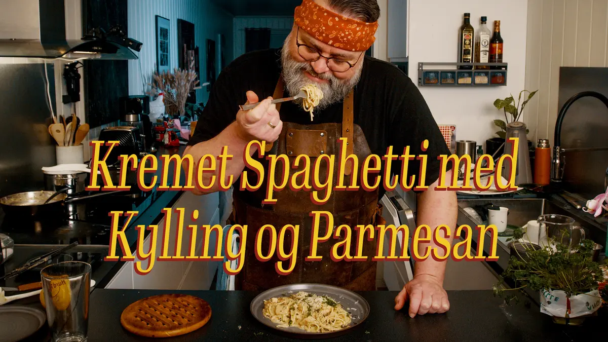 Kremet Spaghetti med Kylling og Parmesan